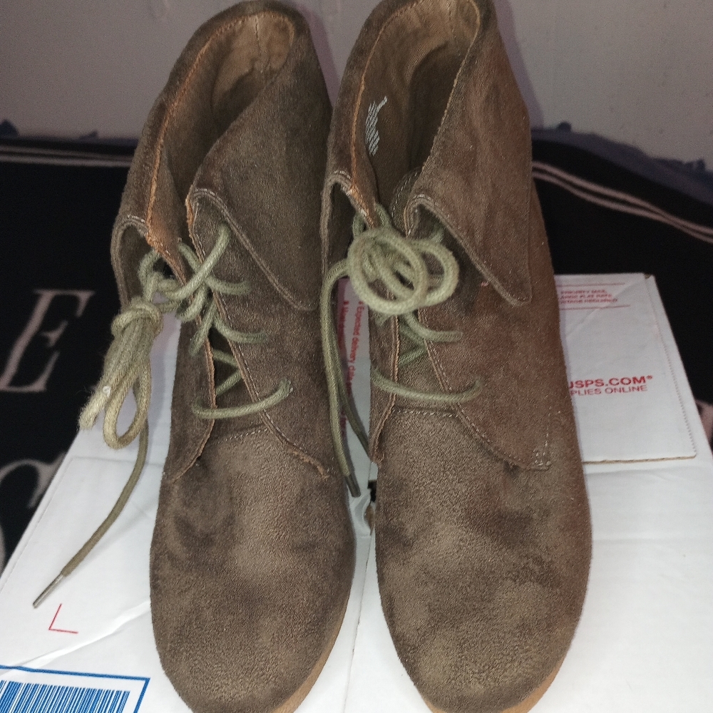 Mossimo supply shoes